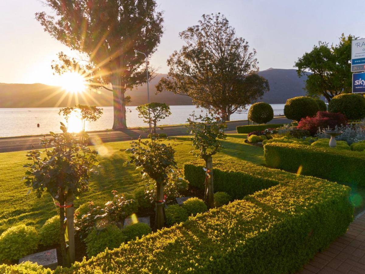 Radfords On The Lake Te Anau Exterior photo
