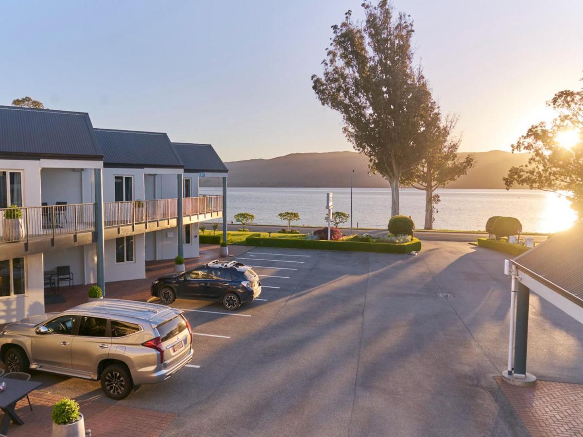 Radfords On The Lake Te Anau Exterior photo