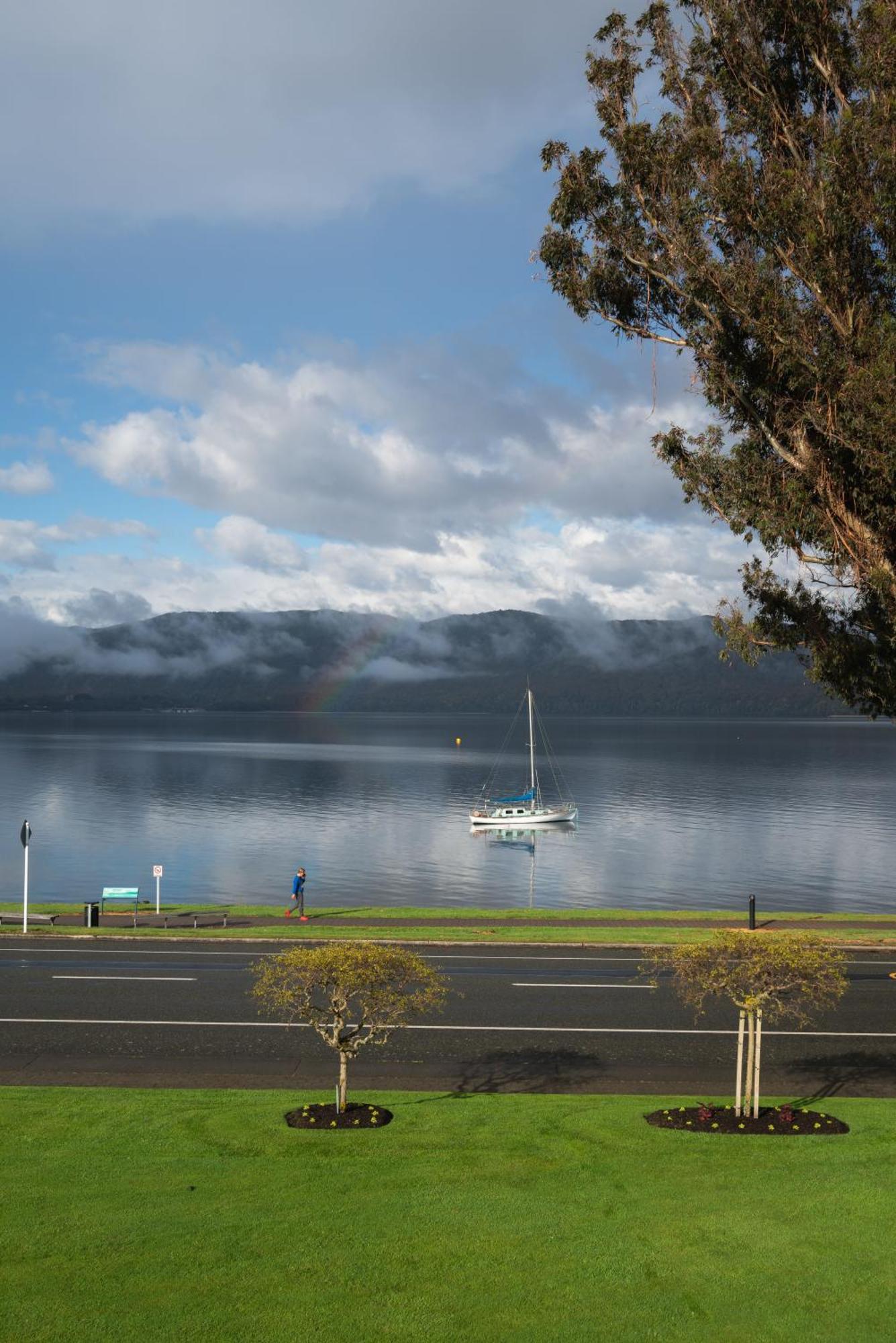 Radfords On The Lake Te Anau Exterior photo